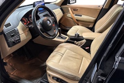 musta BMW X3 2004 kuva 3.