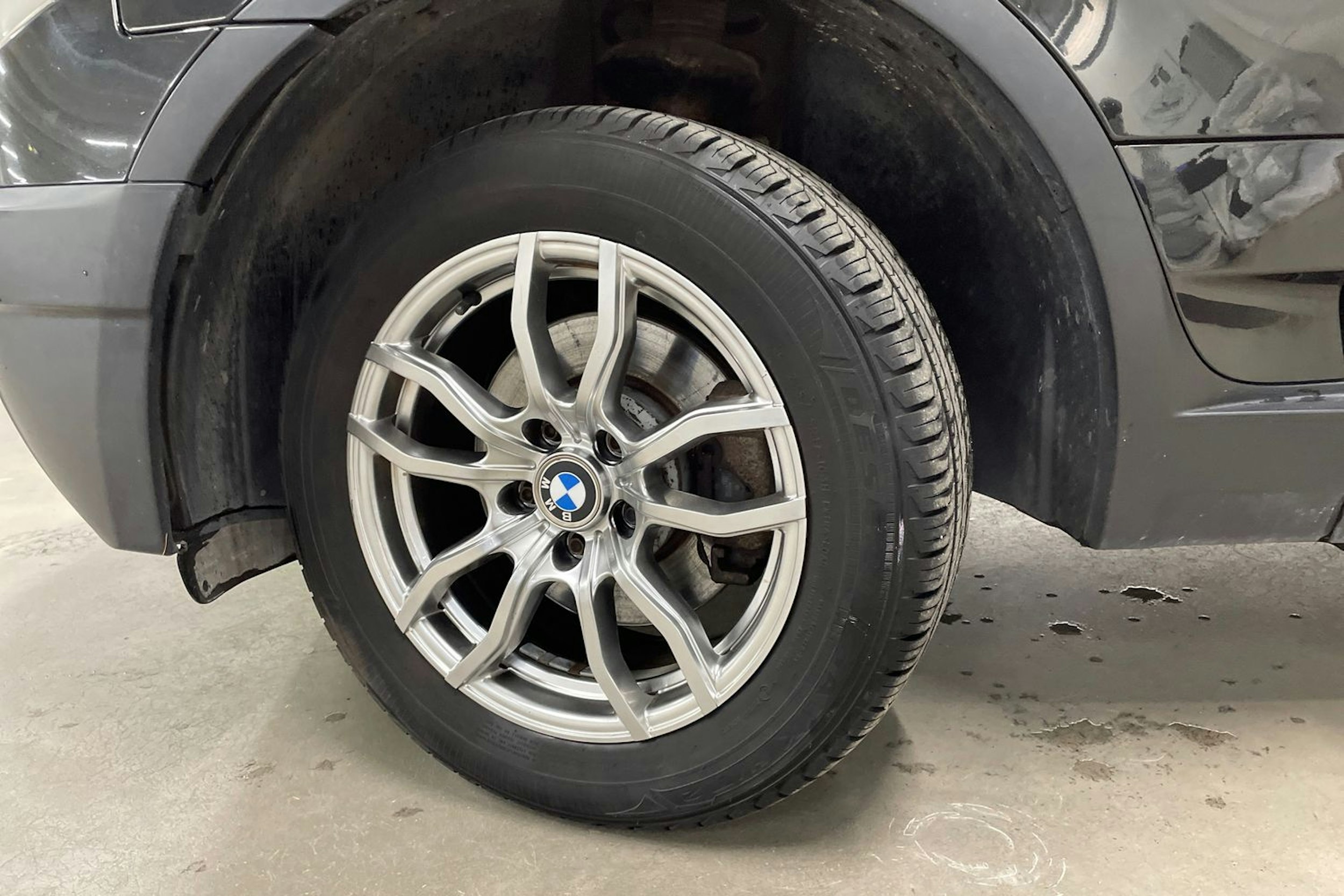 musta BMW X3 2004 kuva 10.