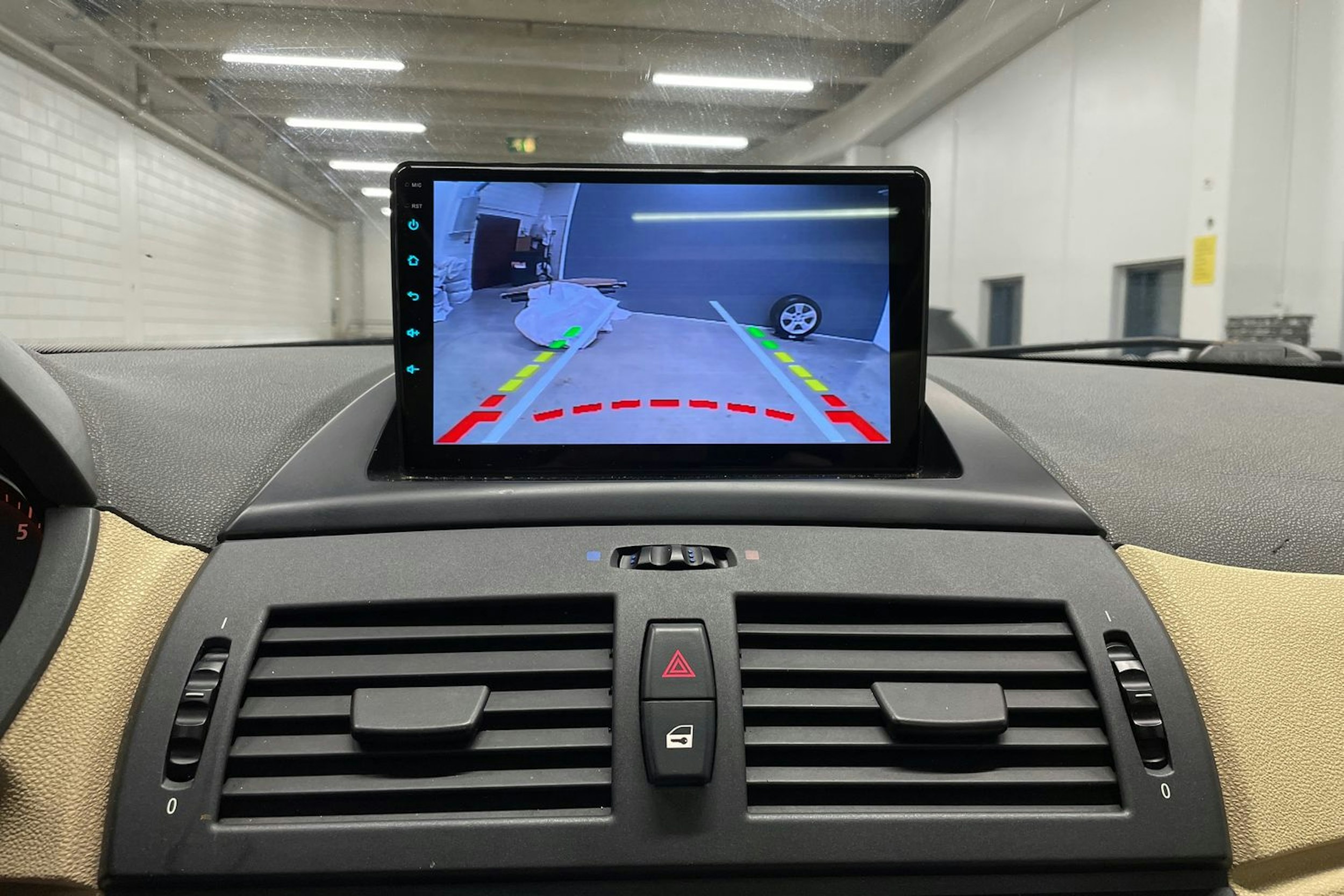 musta BMW X3 2004 kuva 15.