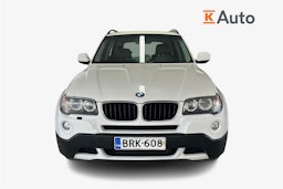 valkoinen BMW X3 2010 kuva 5.