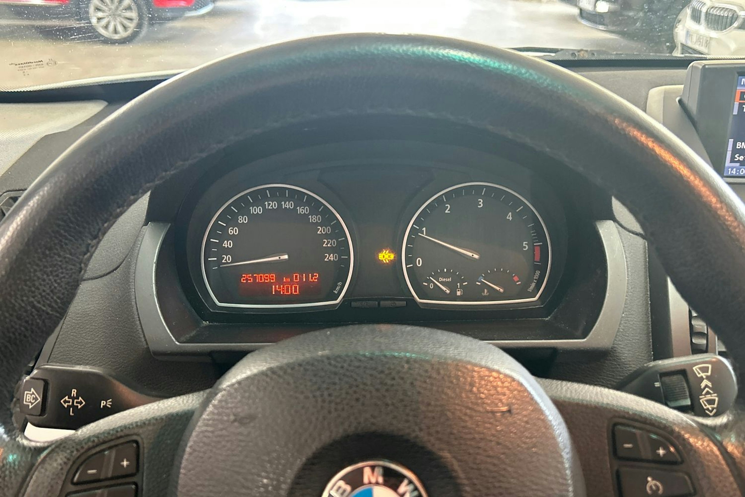 valkoinen BMW X3 2010 kuva 18.