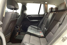 valkoinen BMW X3 2010 kuva 11.