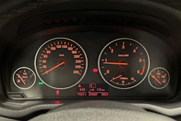 valkoinen BMW X3 2010 kuva 17.