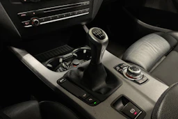 valkoinen BMW X3 2010 kuva 20.