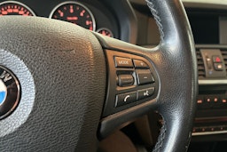 Harmaa BMW X3 2011 kuva 17.