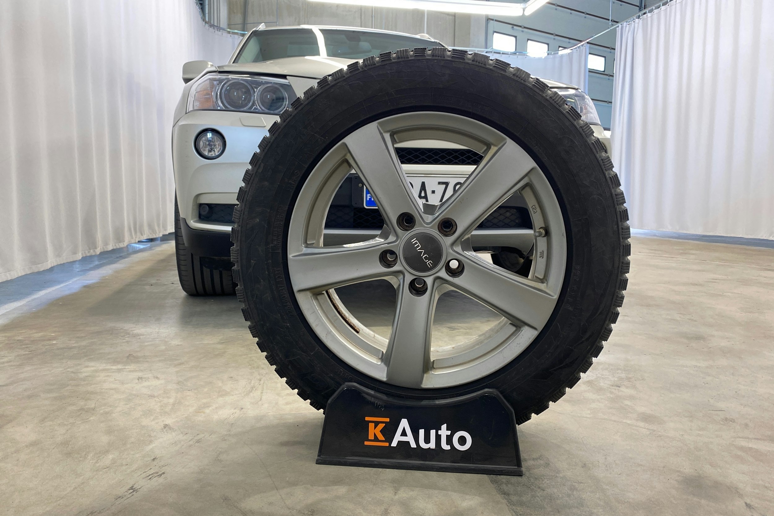 harmaa BMW X3 2011 kuva 33.