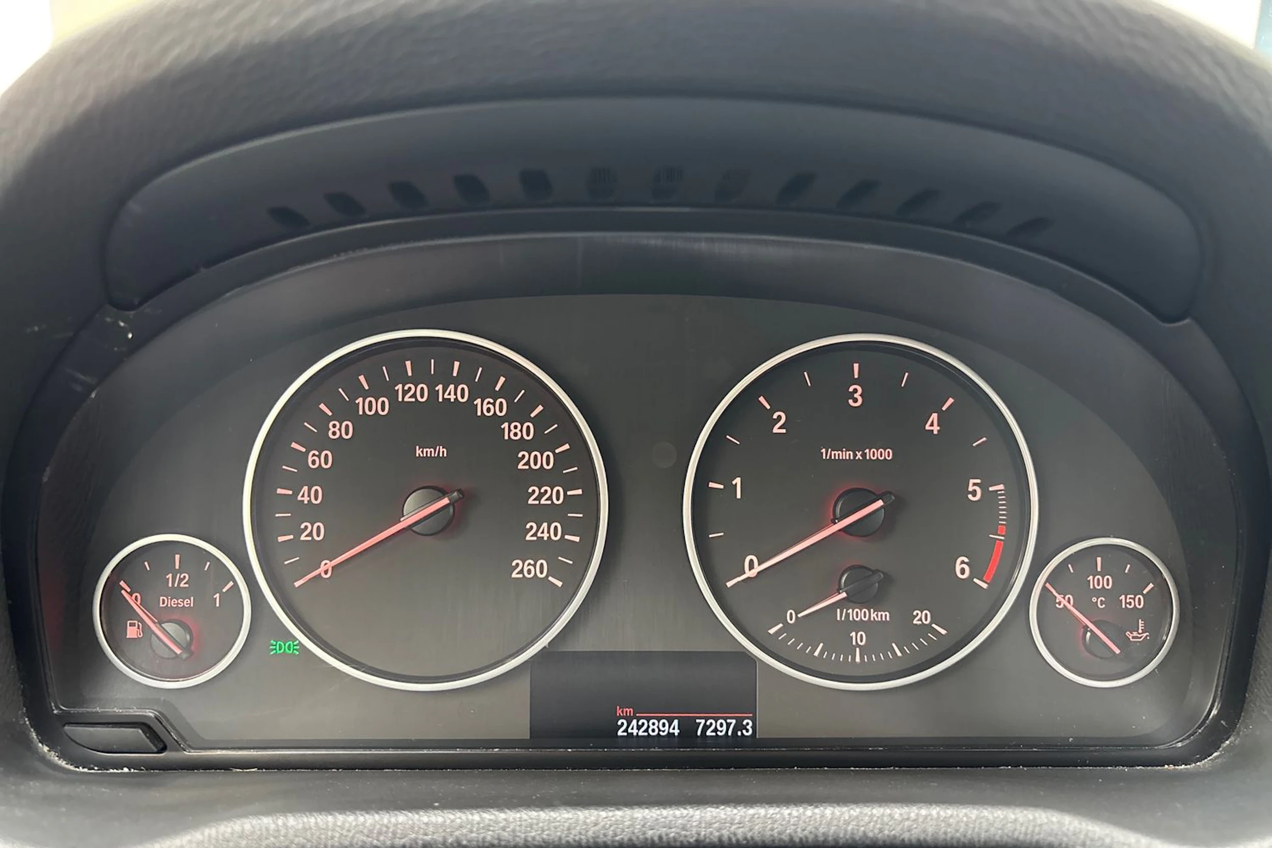 valkoinen BMW X3 2011 kuva 22.