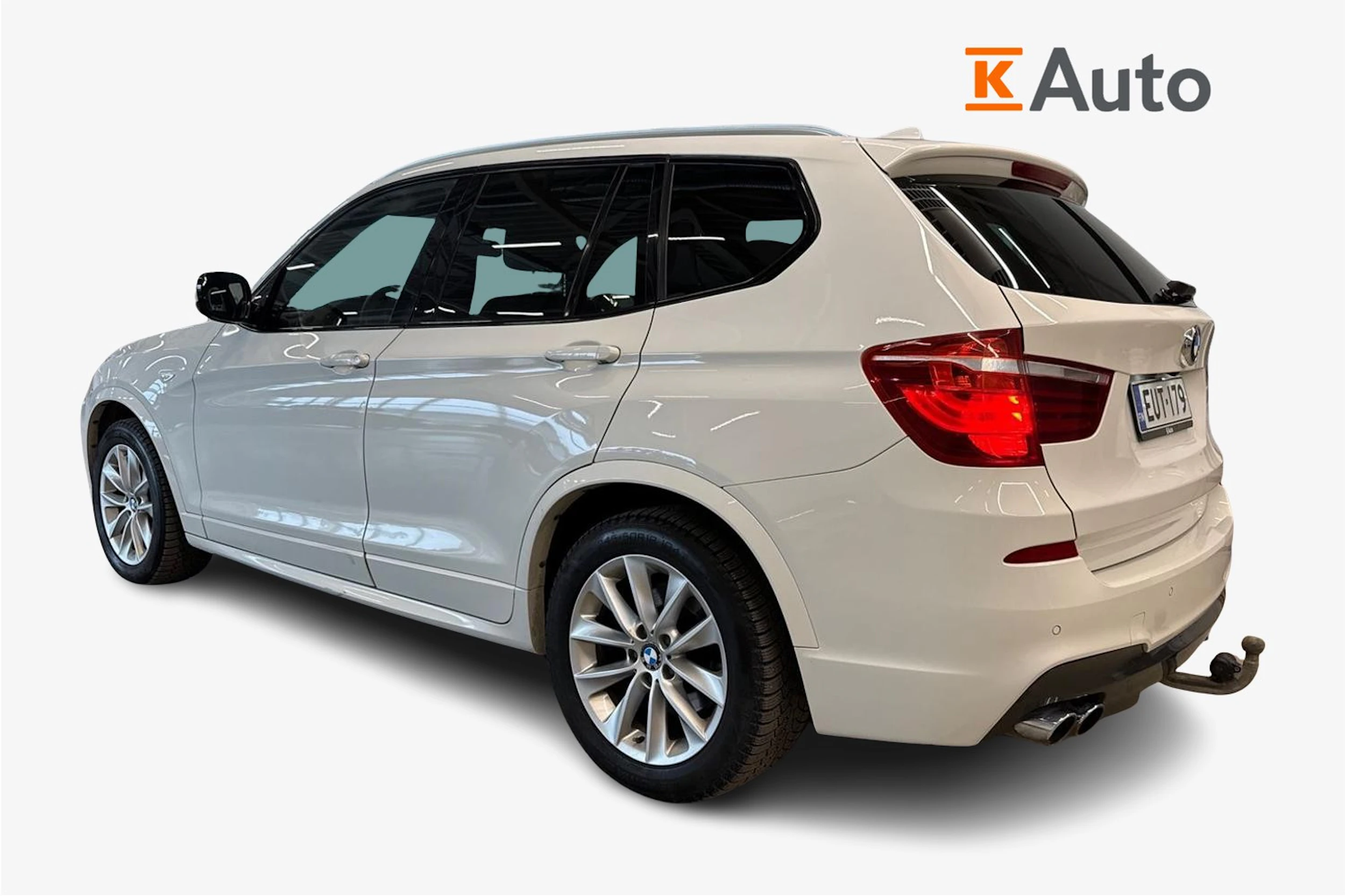 valkoinen BMW X3 2011 kuva 2.