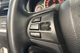 valkoinen BMW X3 2011 kuva 15.