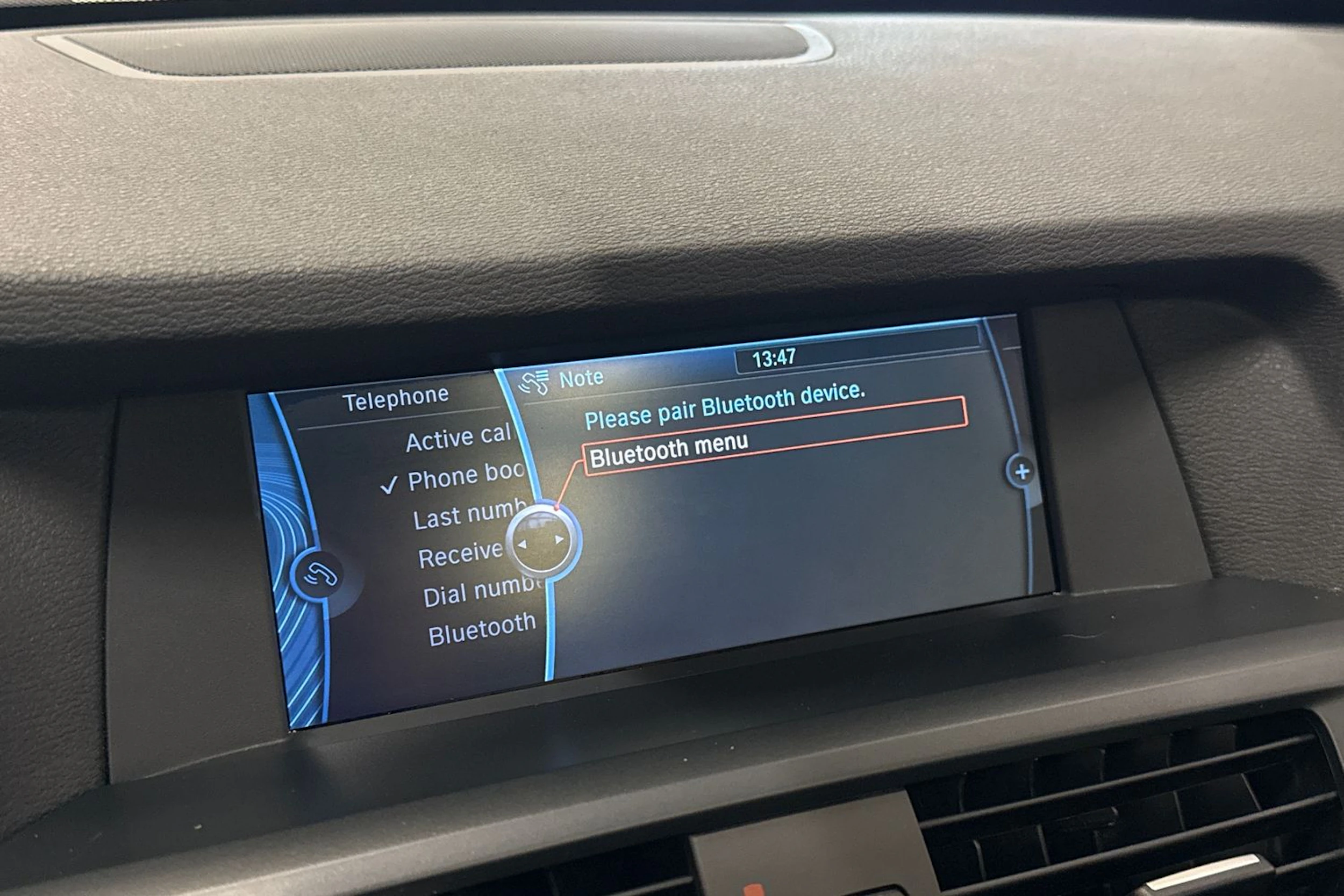 valkoinen BMW X3 2011 kuva 19.