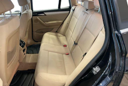 musta BMW X3 2011 kuva 10.