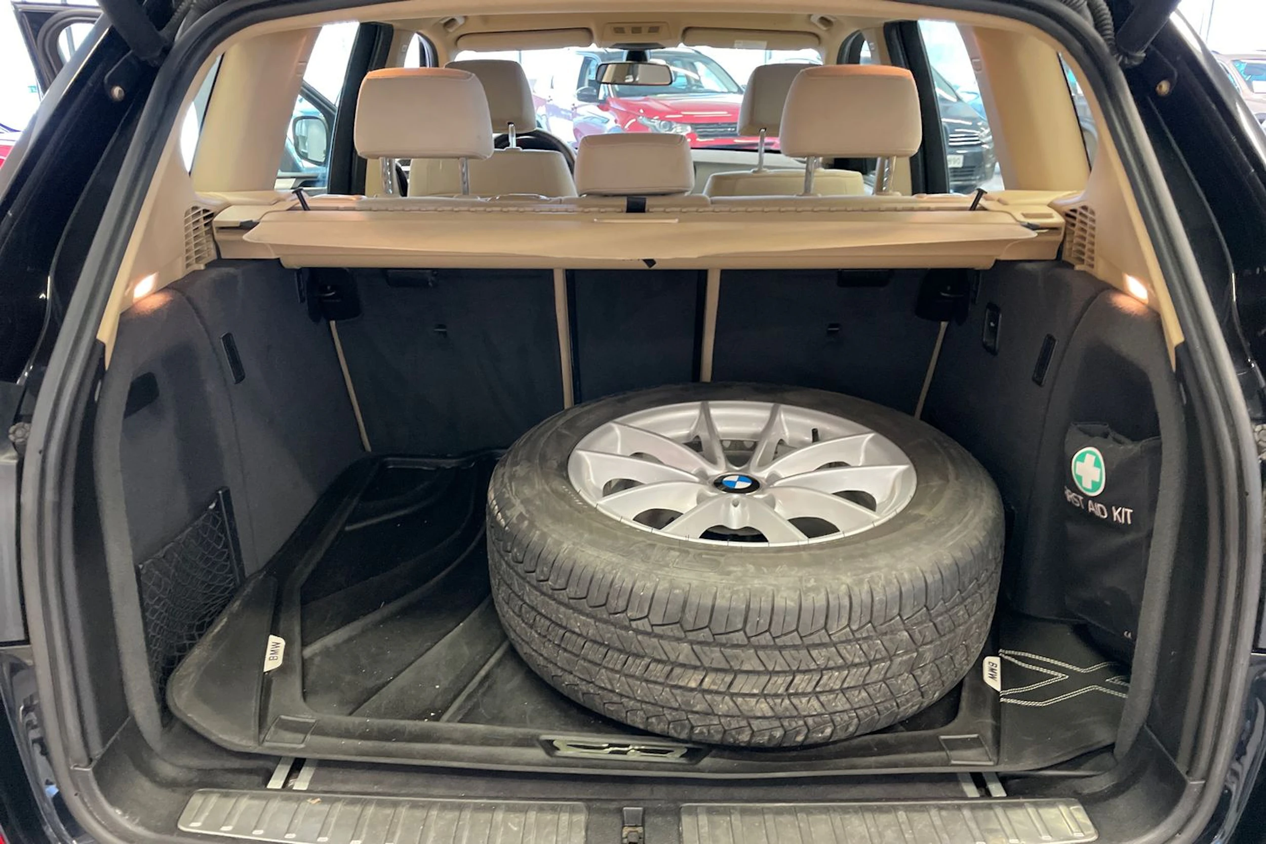 musta BMW X3 2011 kuva 15.