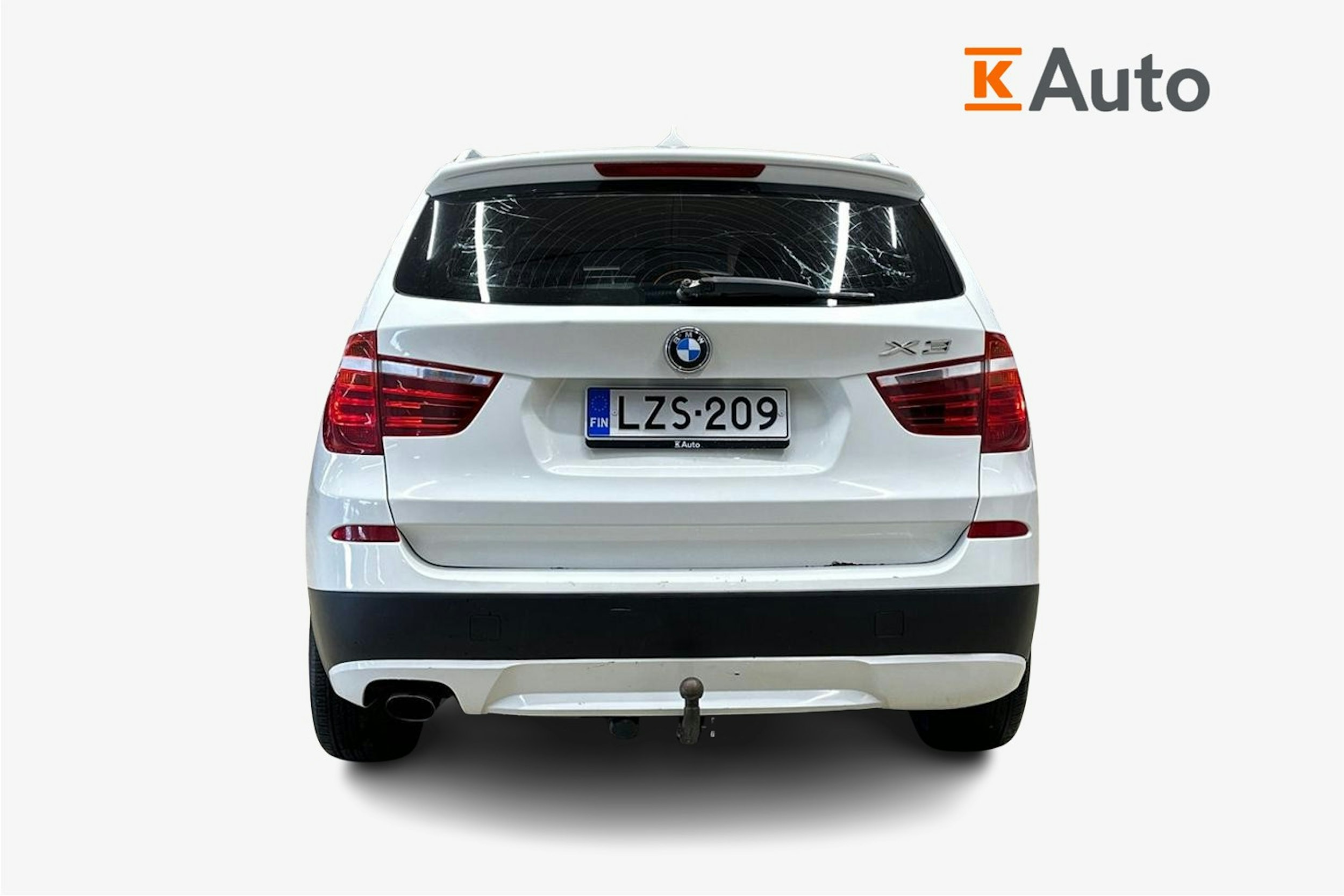 valkoinen BMW X3 2011 kuva 3.