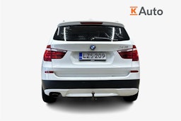 valkoinen BMW X3 2011 kuva 3.
