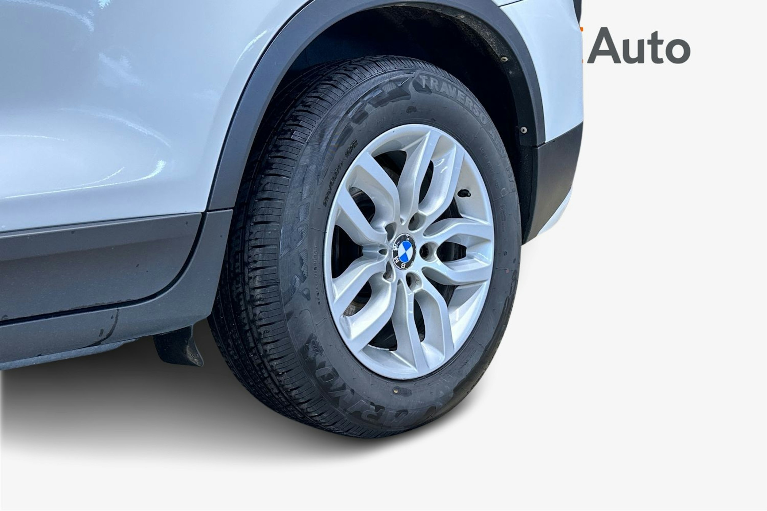 valkoinen BMW X3 2011 kuva 11.