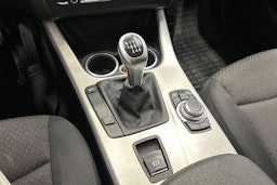 valkoinen BMW X3 2011 kuva 20.