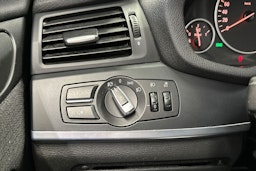 valkoinen BMW X3 2011 kuva 24.