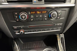ruskea (beige) BMW X3 2011 kuva 14.