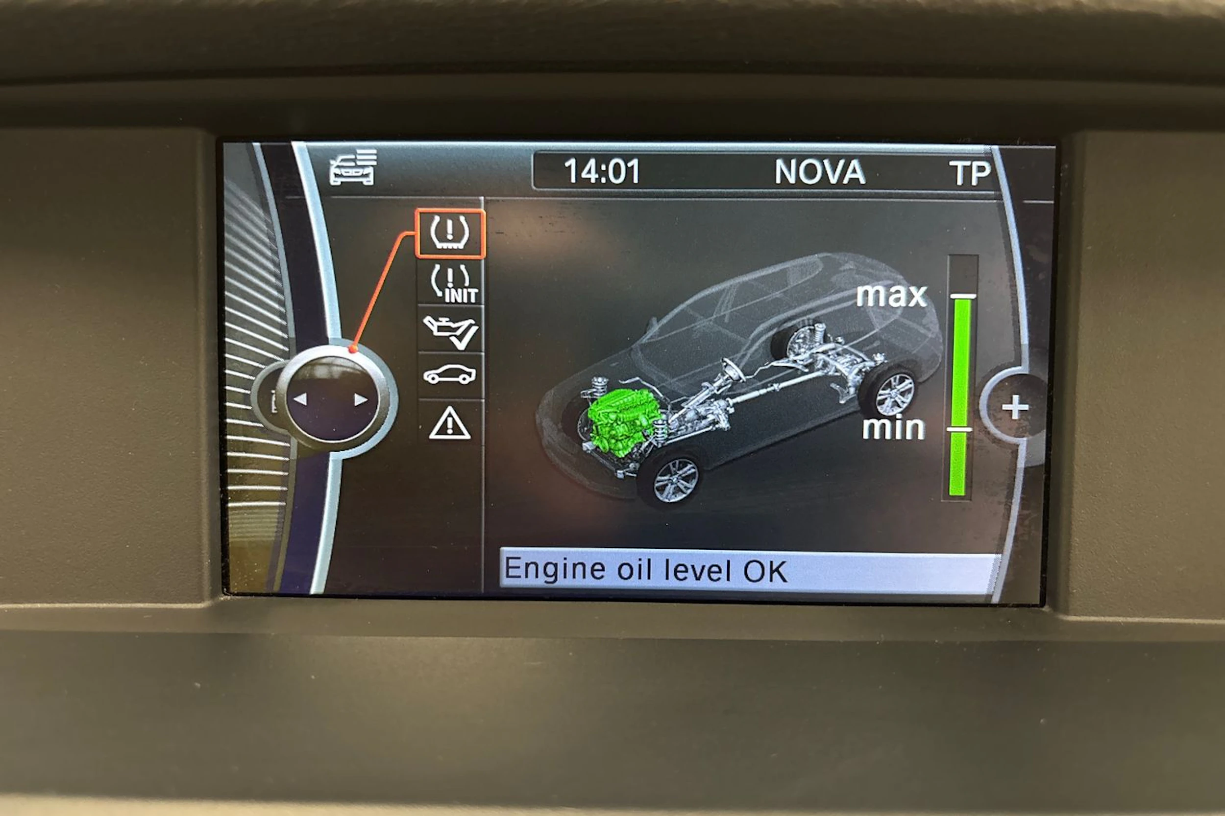 ruskea (beige) BMW X3 2011 kuva 15.