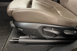 ruskea (beige) BMW X3 2011 kuva 22.