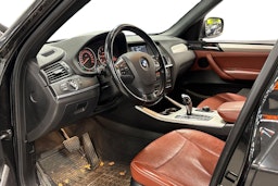 musta BMW X3 2012 kuva 3.