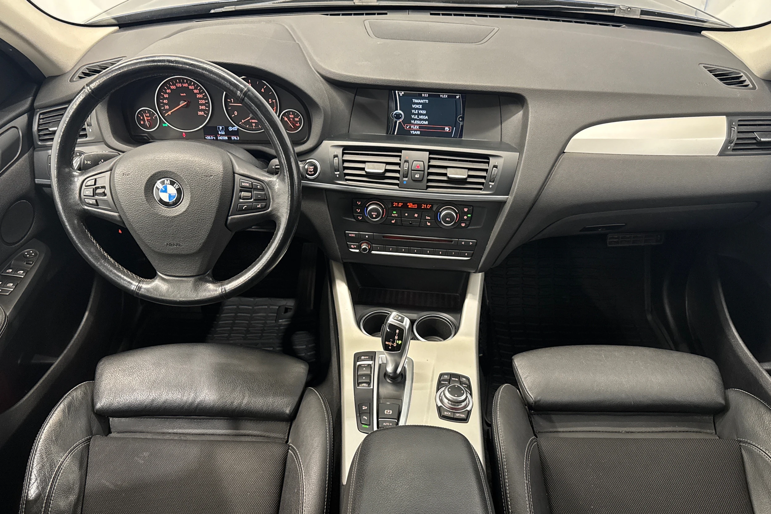 sininen BMW X3 2012 kuva 15.