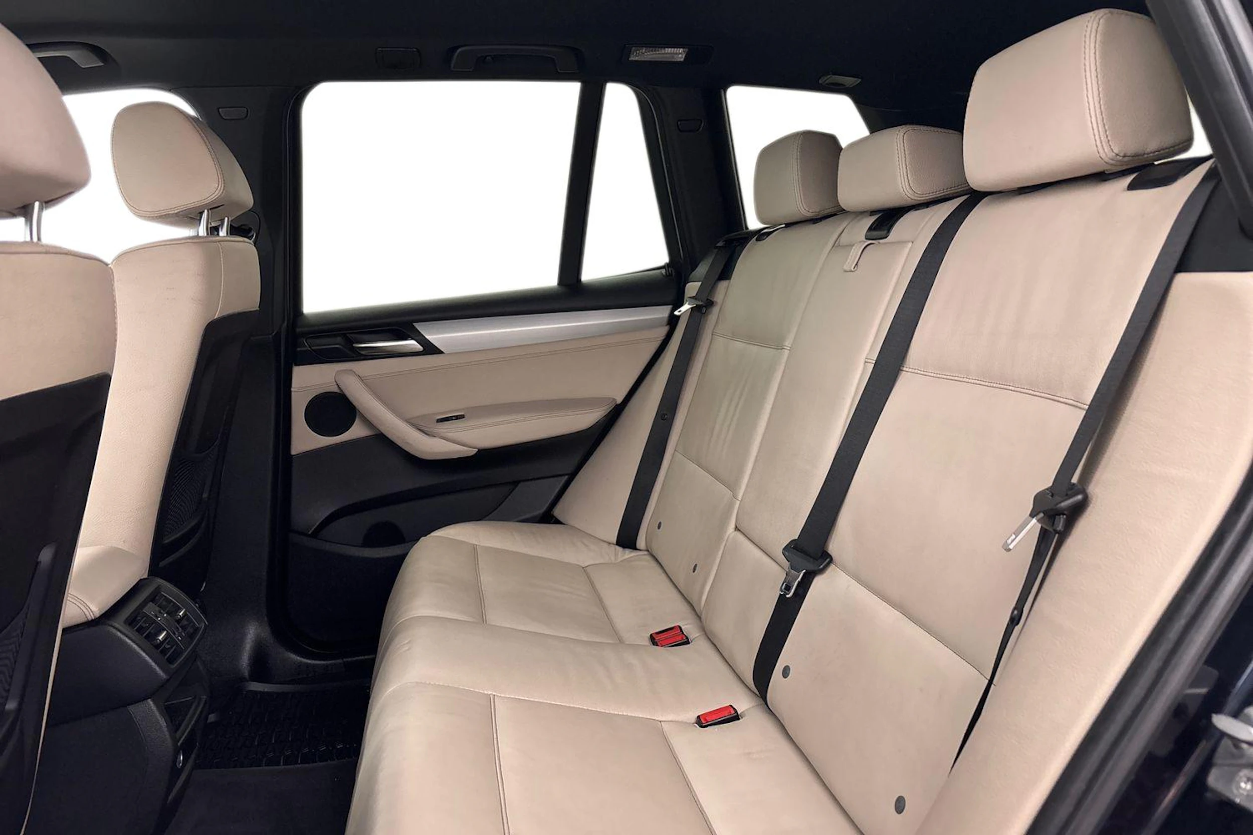musta BMW X3 2012 kuva 8.