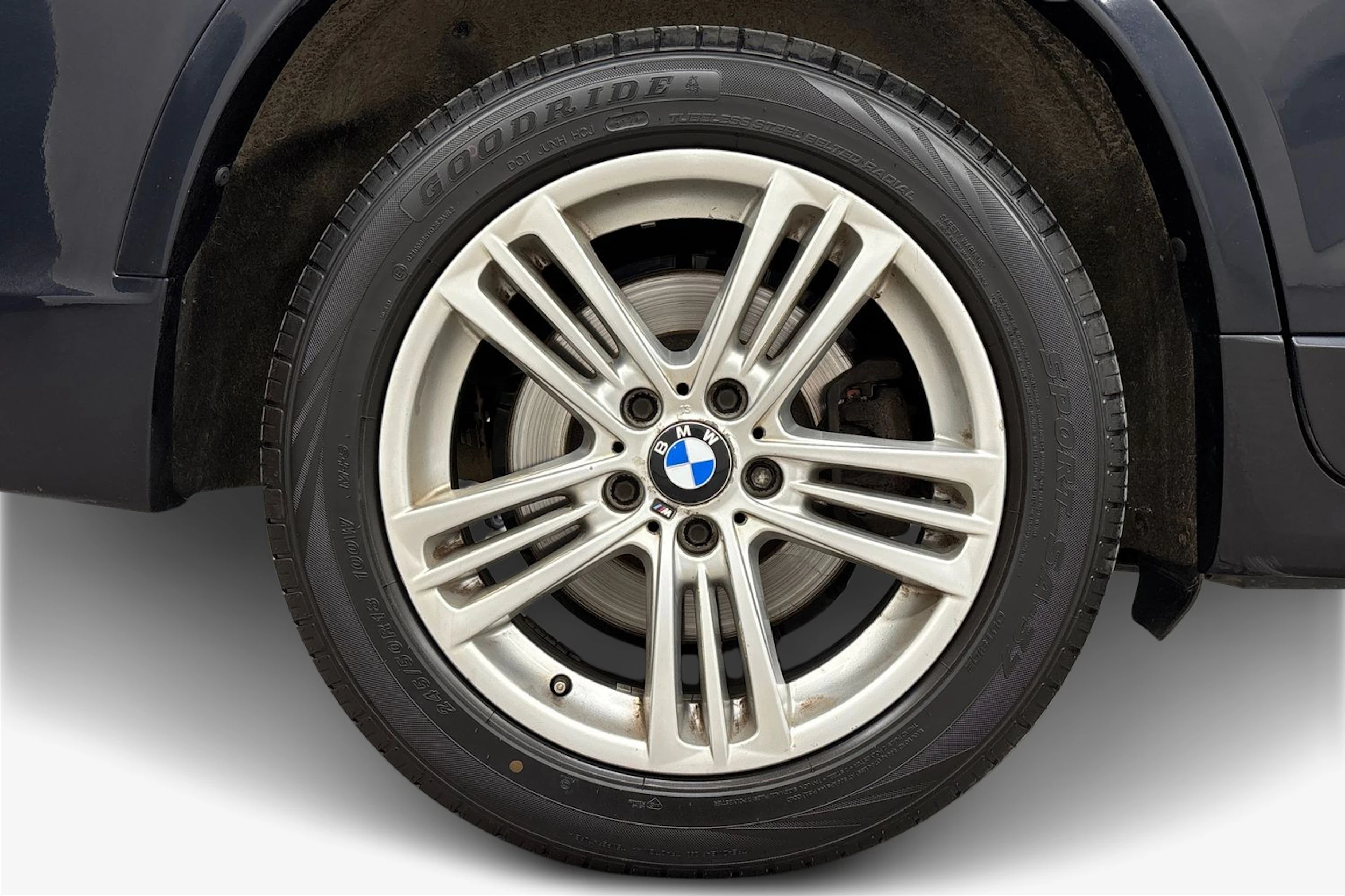 musta BMW X3 2012 kuva 9.