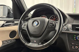 musta BMW X3 2012 kuva 12.