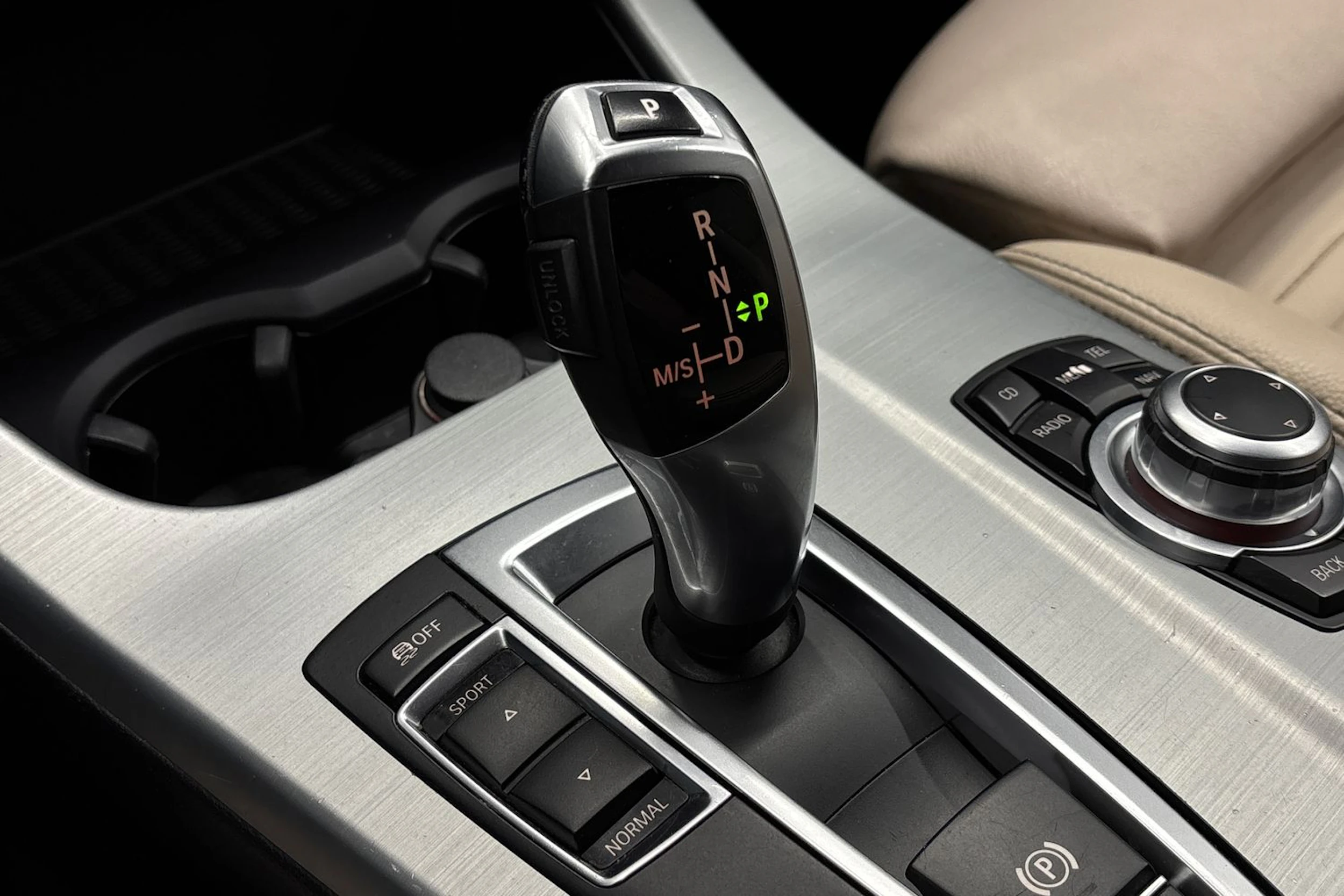 musta BMW X3 2012 kuva 17.