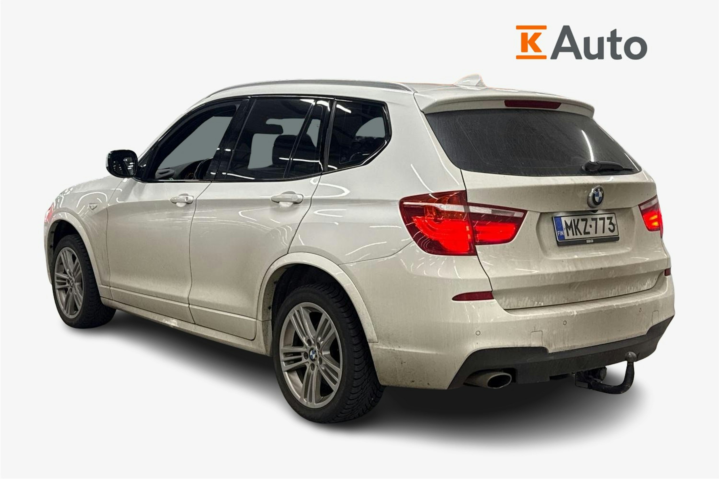 valkoinen BMW X3 2013 kuva 2.