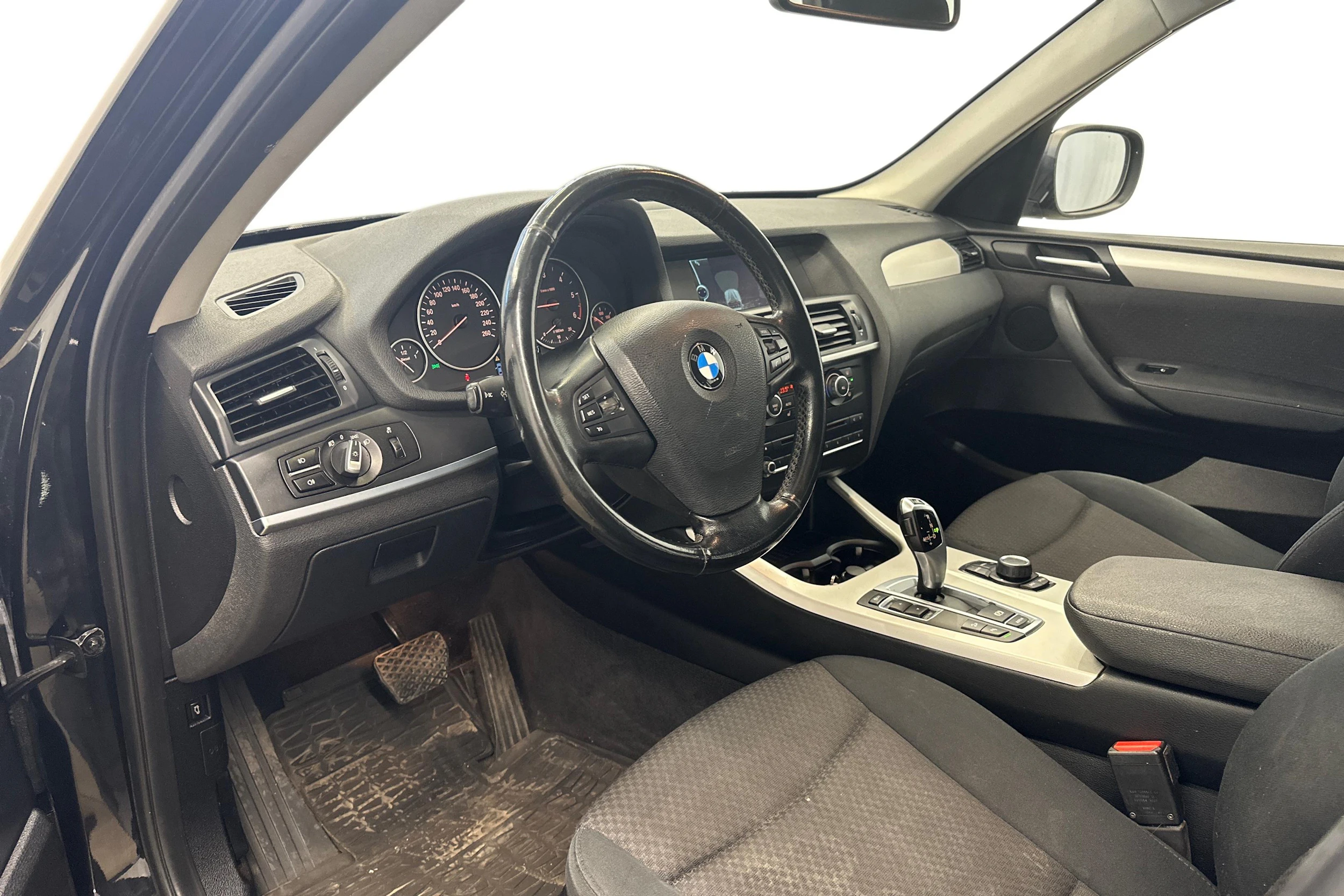 musta BMW X3 2013 kuva 8.