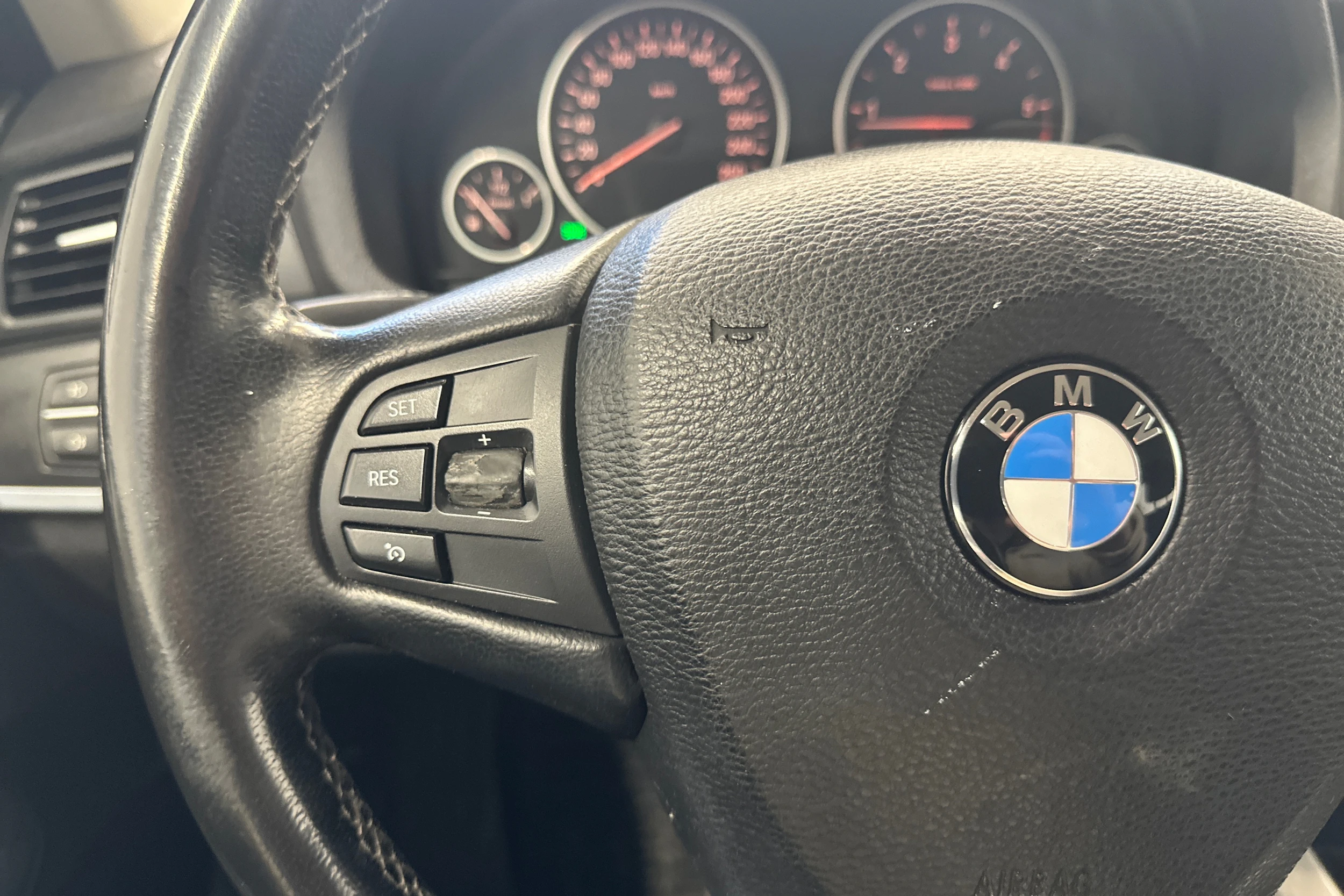 musta BMW X3 2013 kuva 17.