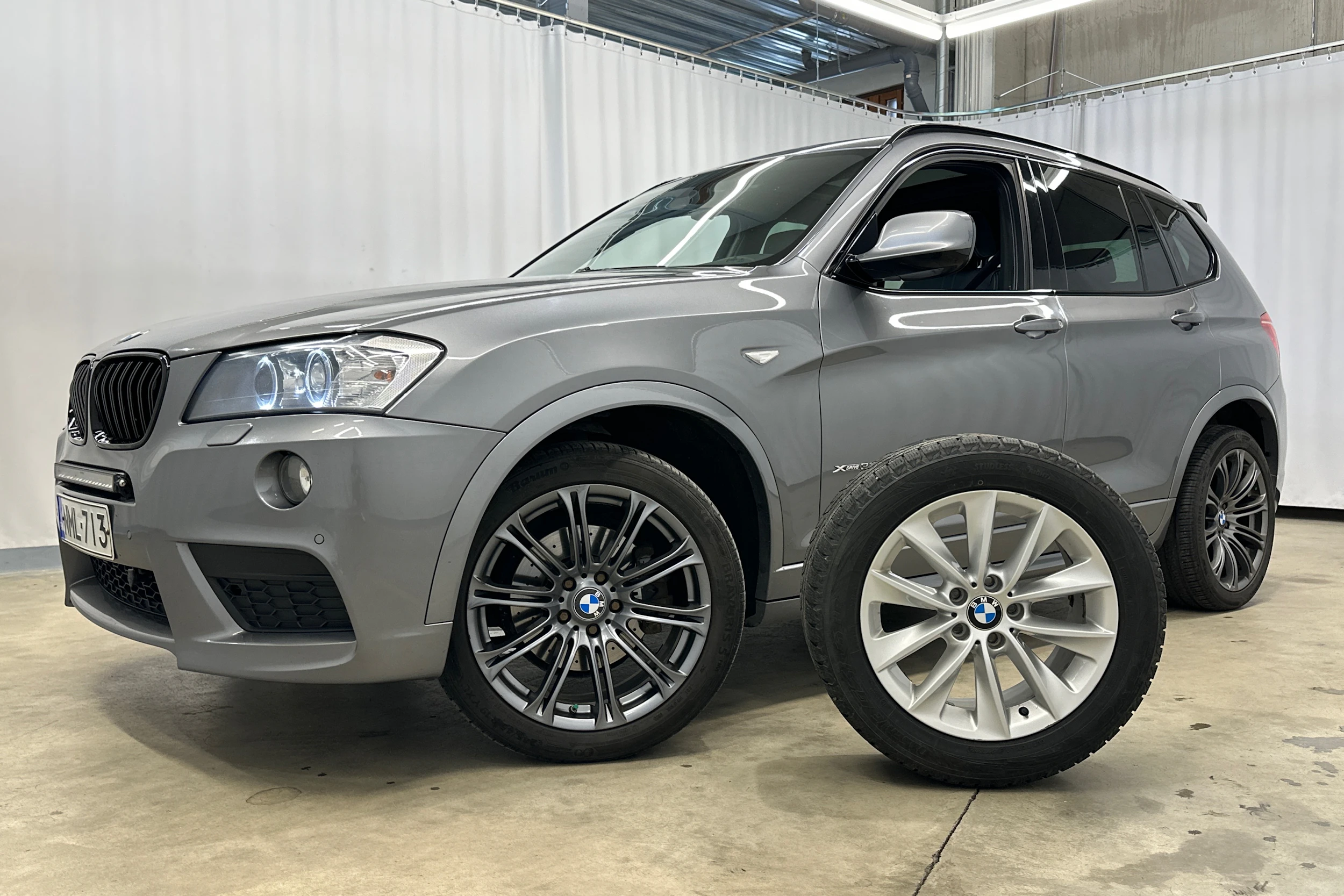 met. harmaa BMW X3 2013 kuva 25.