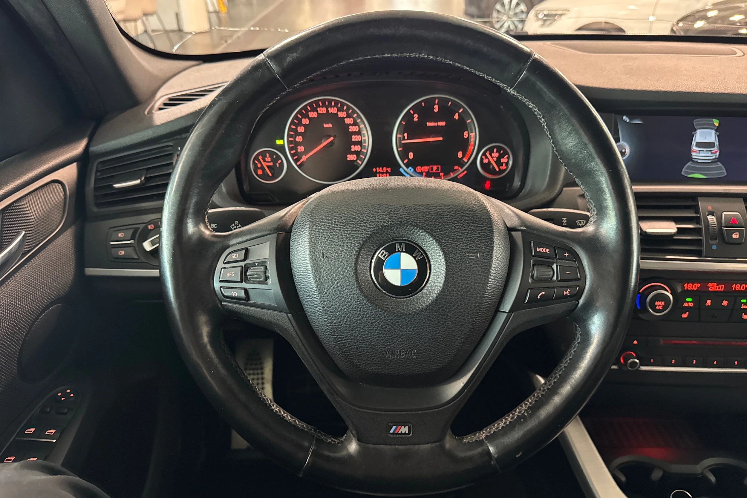 musta BMW X3 2013 kuva 15.