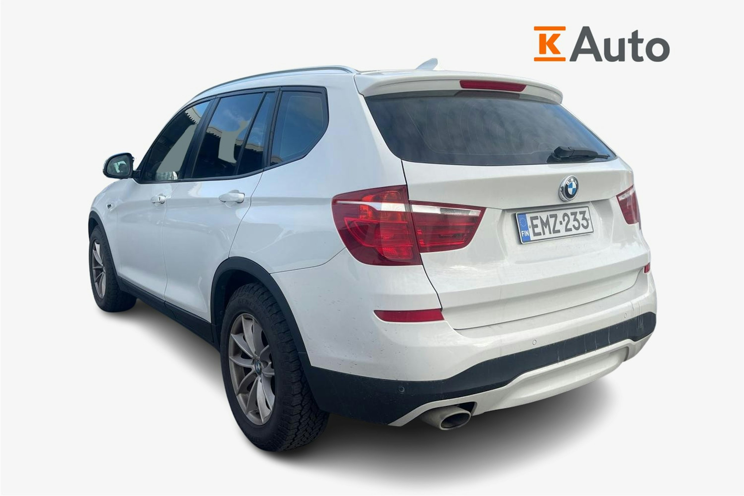 Valkoinen BMW X3 2015 kuva 2.