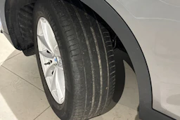 harmaa BMW X3 2015 kuva 13.
