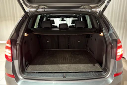 harmaa BMW X3 2015 kuva 16.