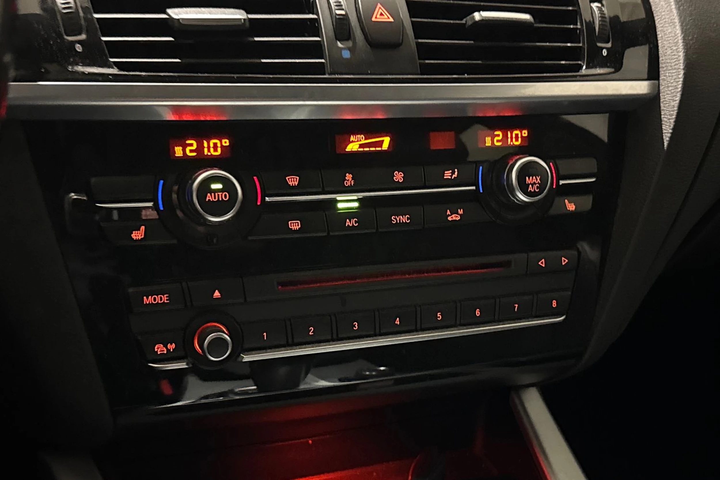 harmaa BMW X3 2015 kuva 26.