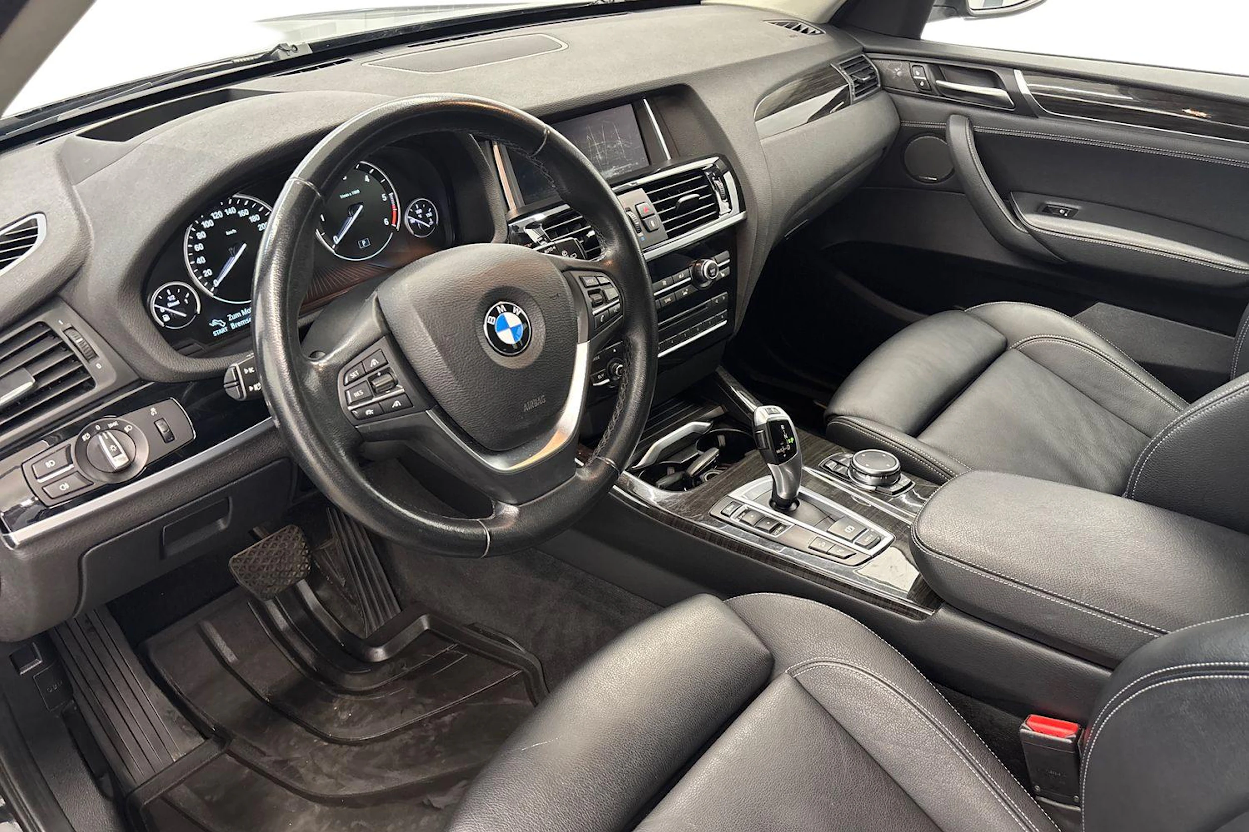 met. musta BMW X3 2015 kuva 6.