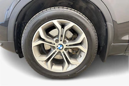 met. musta BMW X3 2015 kuva 9.