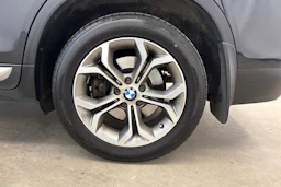 met. musta BMW X3 2015 kuva 10.