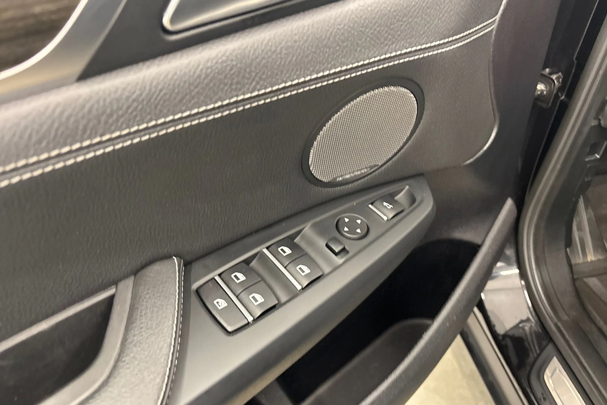 met. musta BMW X3 2015 kuva 13.