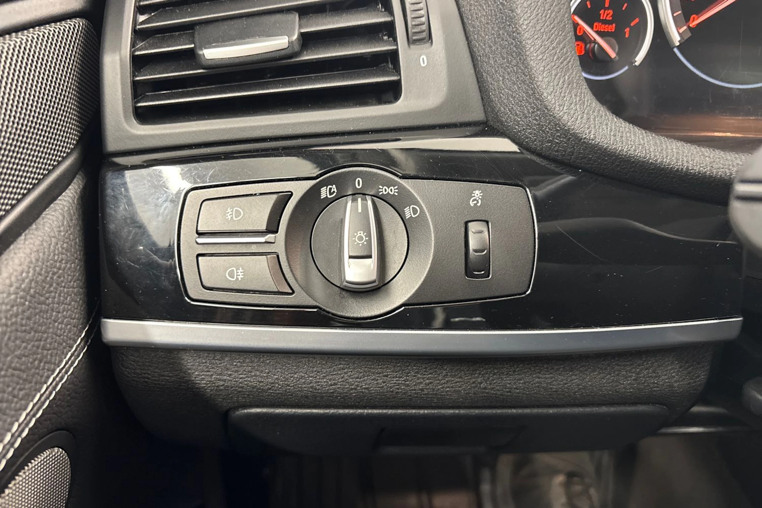 met. musta BMW X3 2015 kuva 16.