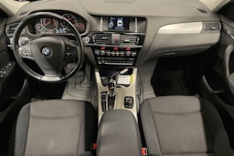 Valkoinen BMW X3 2015 kuva 7.
