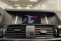 Valkoinen BMW X3 2015 kuva 14.