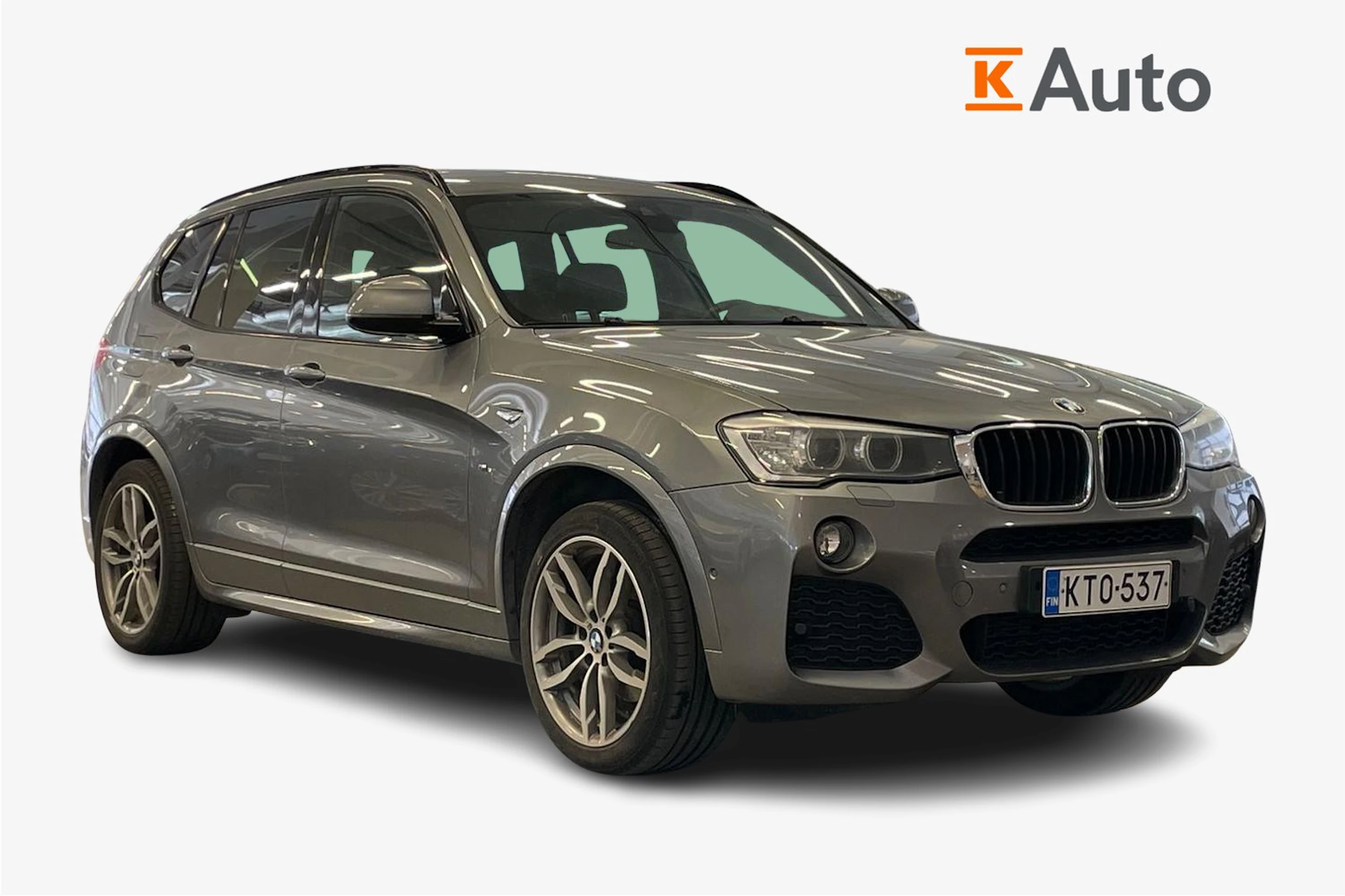 Harmaa BMW X3 2015 kuva 1.