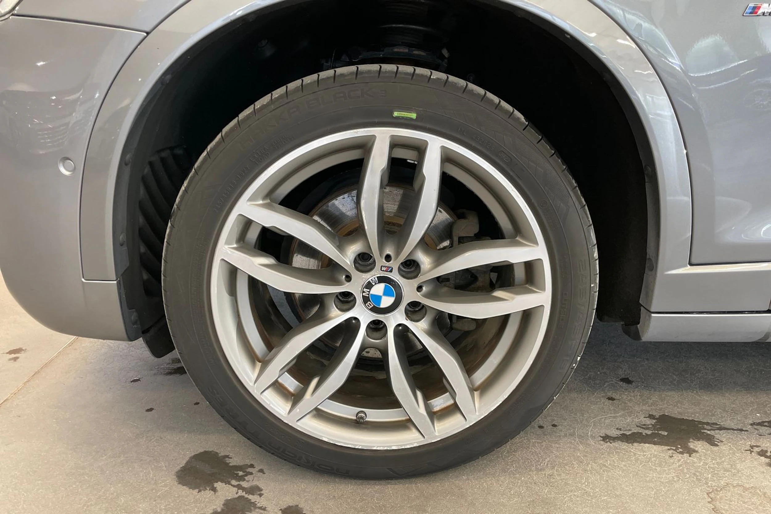 Harmaa BMW X3 2015 kuva 10.