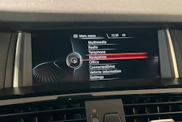 Harmaa BMW X3 2015 kuva 21.