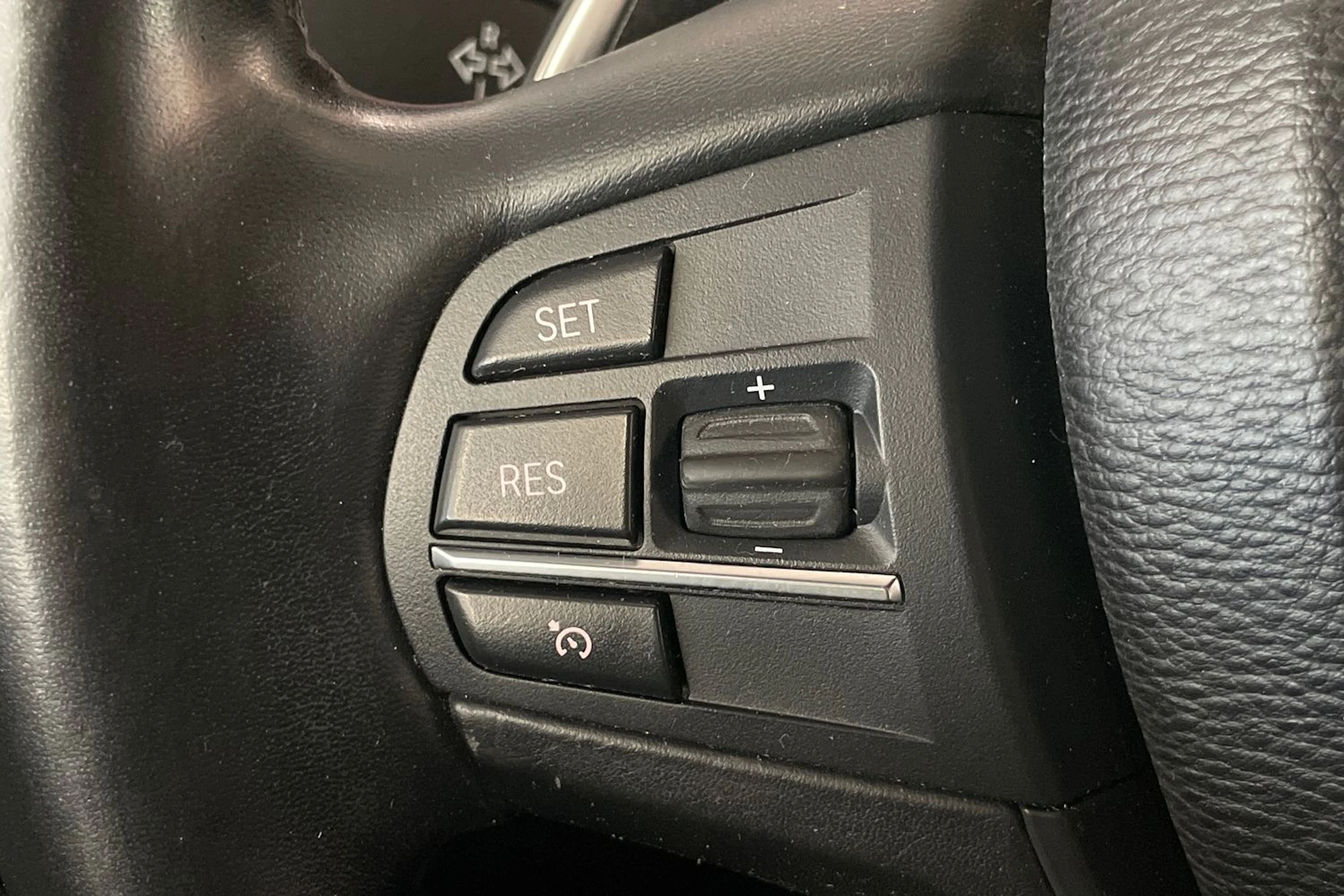 Harmaa BMW X3 2015 kuva 24.